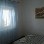 For 6 In Centar Makarska