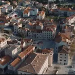 Appartement For 6 In Centar