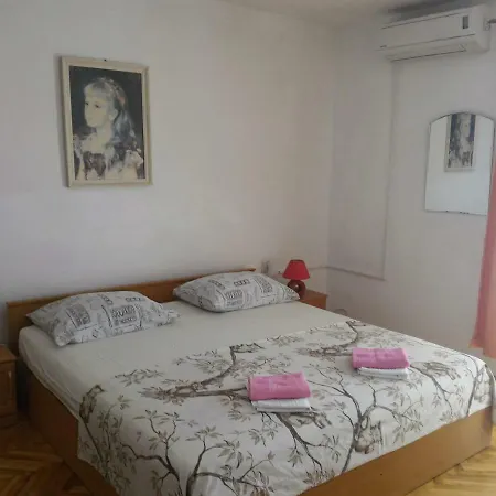 For 6 In Centar Apartment *
