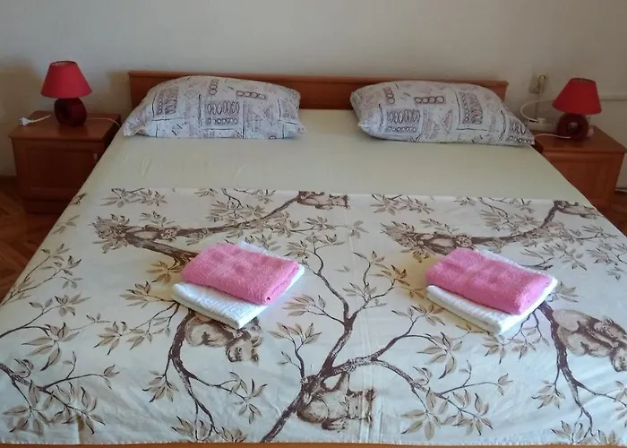 For 6 In Centar * ماكارسكا