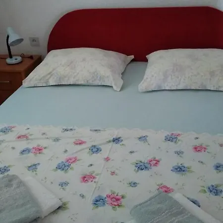 For 6 In Centar